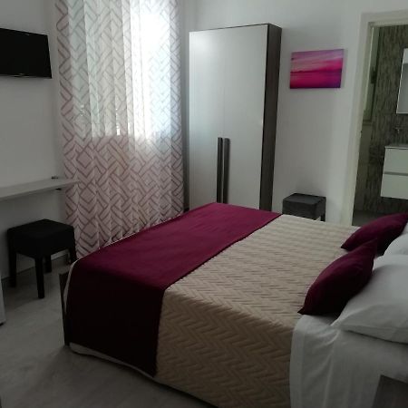 Flamingo Rooms Margherita Di Savoia Exteriör bild