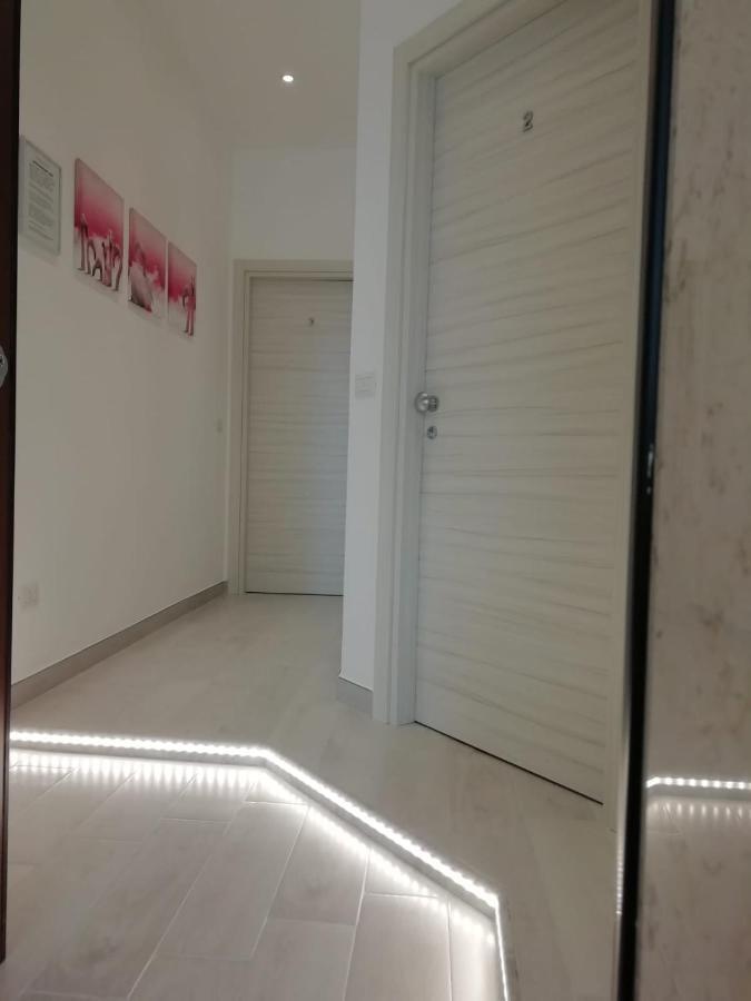Flamingo Rooms Margherita Di Savoia Exteriör bild