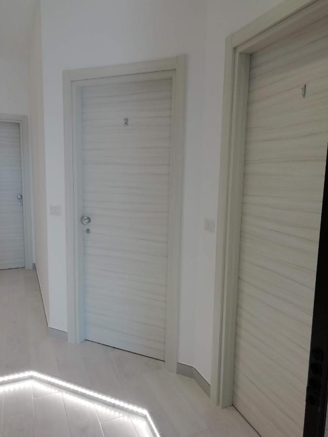 Flamingo Rooms Margherita Di Savoia Exteriör bild